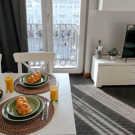 Plac Konstytucji 6 Orange - Apartament Dla 4 Osob - Bezplatny Parking - Free Parking - Piekny Widok Na Panorame Warszawy Varsóvia Exterior foto